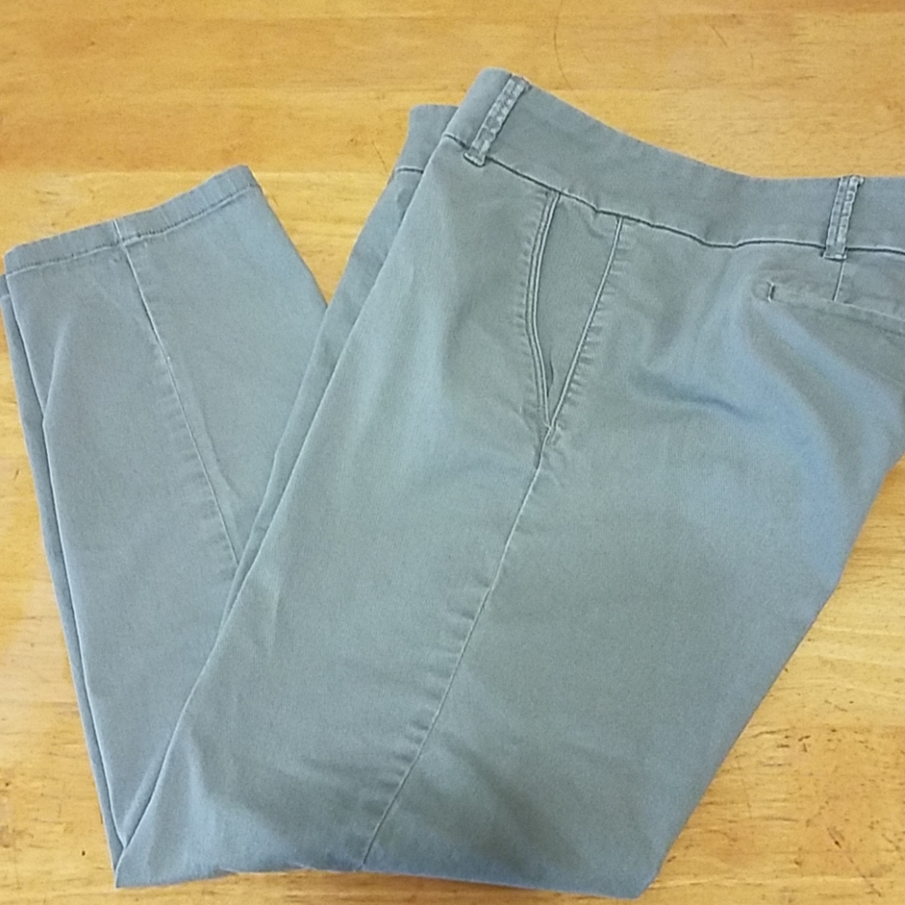 Loft Marisa classic twill chinos size 4